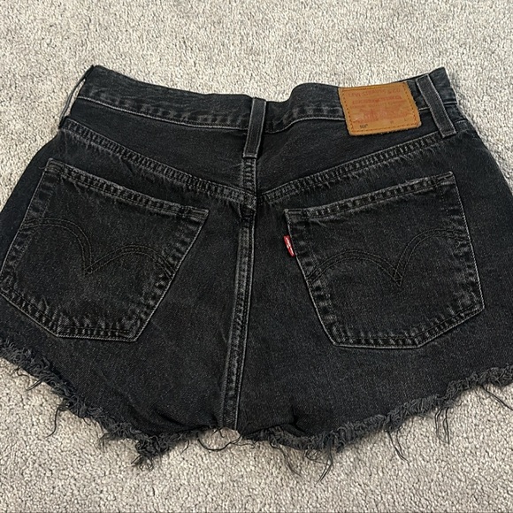 Levi’s 501 shorts! - Picture 2 of 2